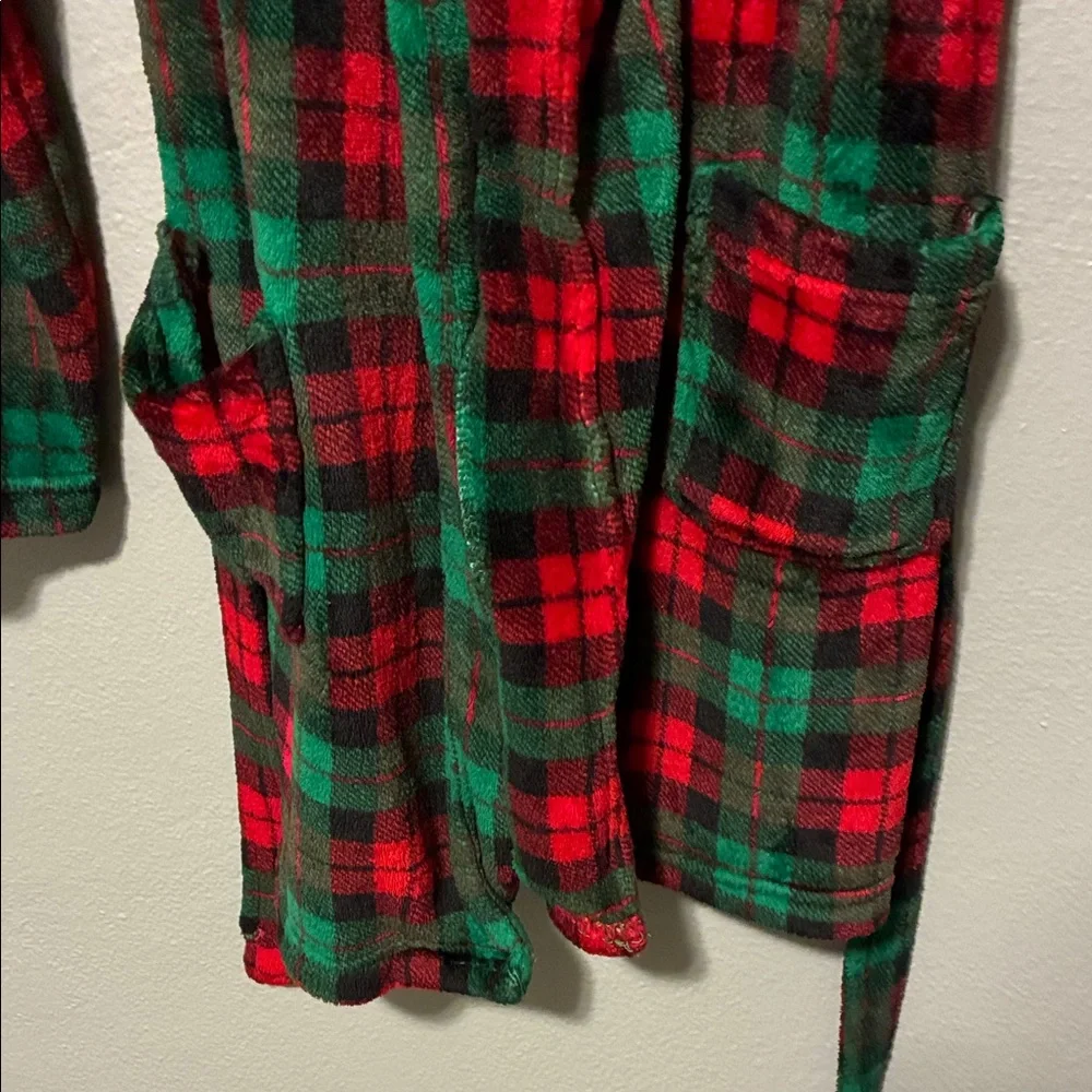 Dream Life Boys Plaid Red and Green Hooded Robe Size 14